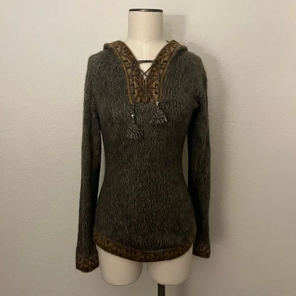 Women’s Tejido Parillo Alpaca Hoodie - Picture 1 of 8